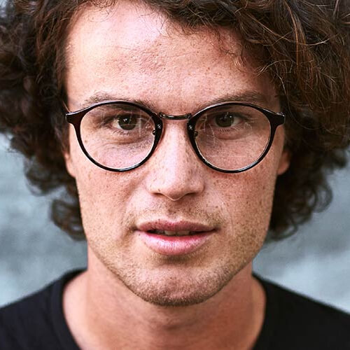 Como remover os arranhões dos óculos