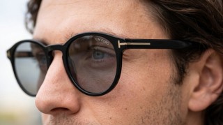 Tom Ford Dante FT0834 01A 52 Imagem gerada