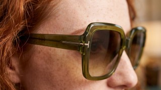 Tom Ford Kaya FT1082 51F 54 Imagem gerada